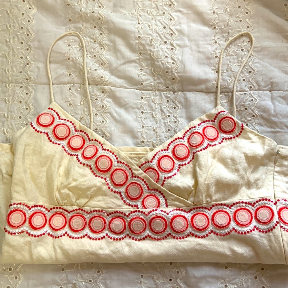 Linen Top - Picture 2 of 3